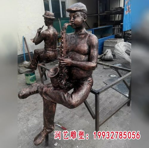 铜雕小品 商场中的艺术点缀与人文叙事