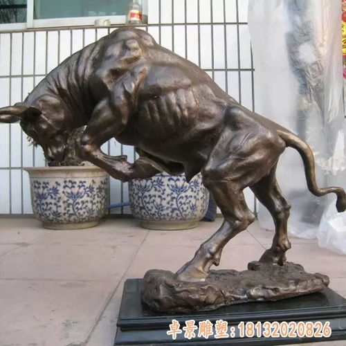 匠心铸魂 卧牛铜雕塑与天水锻铜牛、铁雕的艺术之美