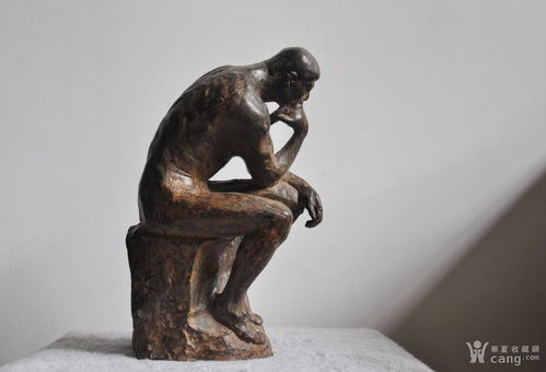 时光沉淀的艺术 手工黄铜《沉思者》雕件与石雕的永恒对话